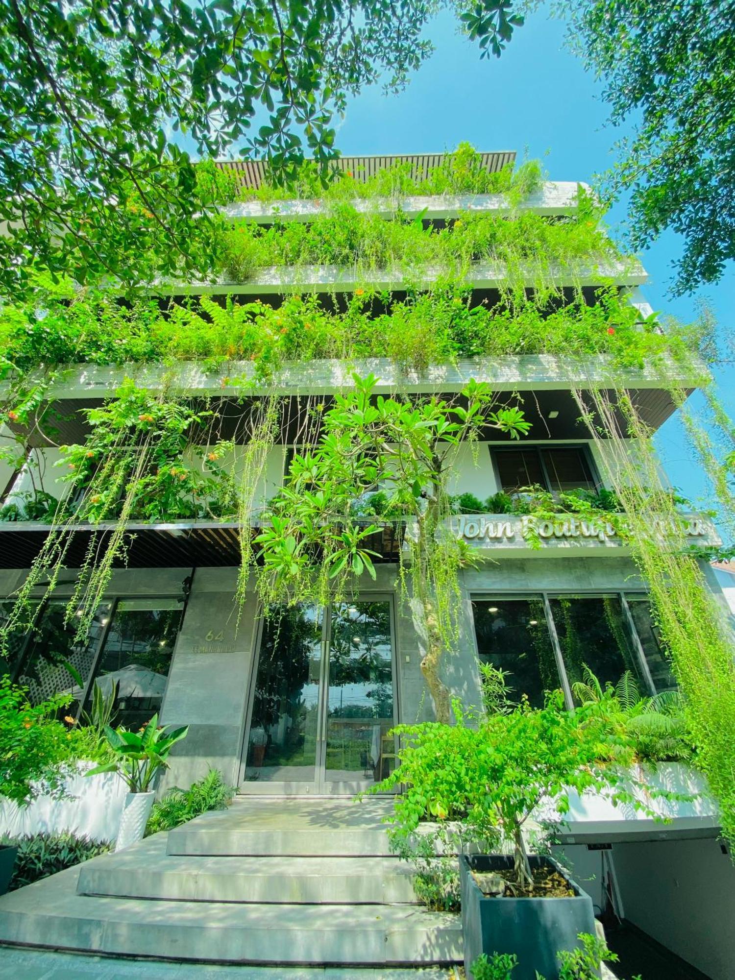 Khách sạn John Boutique 3*